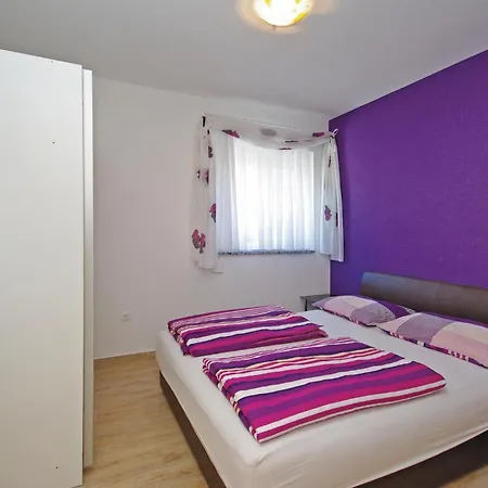 Two-bedroom With Sea View 06 Μακάρσκα